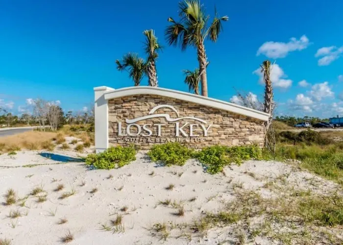6526 Carlinga Dr Holiday home