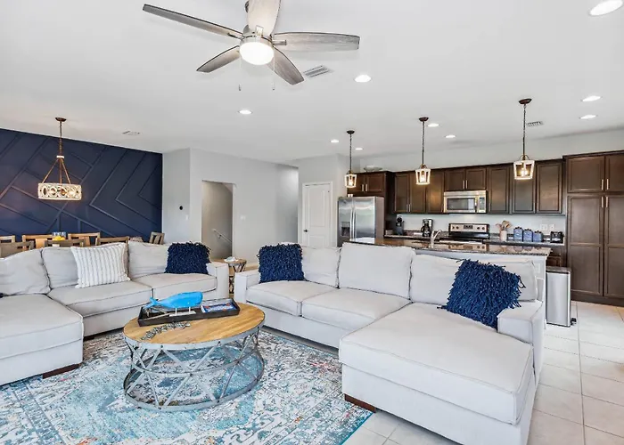6526 Carlinga Dr Holiday home *