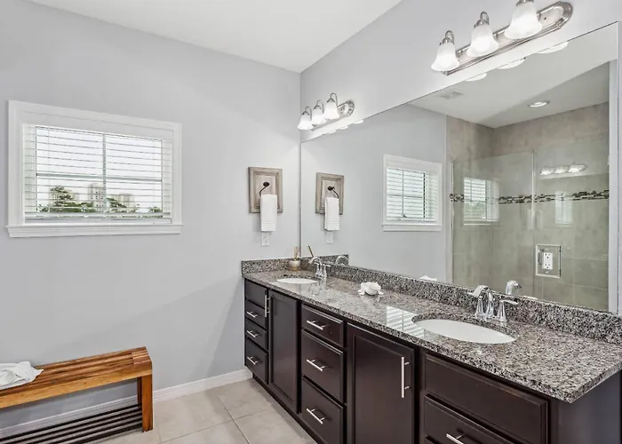6526 Carlinga Dr Pensacola